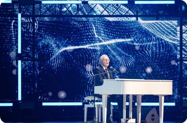 Сергей Любавин